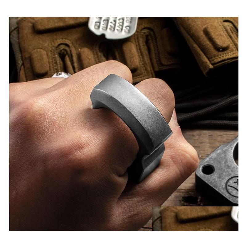 quality self high defense metal knuckle duster finger tiger female anti wolf outdoor camping pocket edc tool