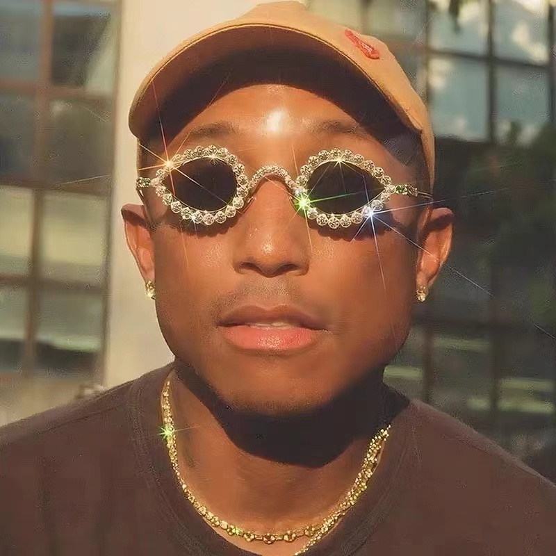 Diamond inlaid silver sunglasses runway stage hip hop star glasses for men and women&#039;s accessories-image-935752830