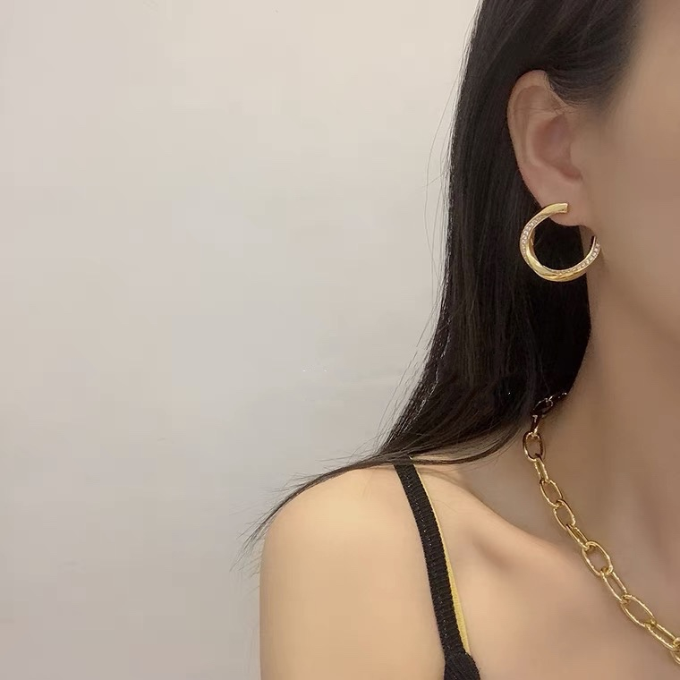 Modern Earrings Diamond Designer Ear Stud Women 18k Gold Plated Classic Fashion Jewerlry Party Outfit