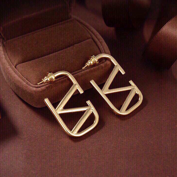 Drop V Earrings Gold Earring Designer For Woman Fashion Luxury V Brand Letter Stud Pearl earings Girls Ear Studs Weddings 3243 Q260508
