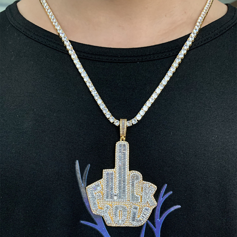 Chaînes Hip Hop Hommes Collier avec couleur or plaqué grand grand pendentif à main 5A CZ pavé longue chaîne de corde pour garçon