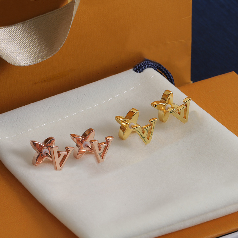 Luxury letter stud earrings womens Fashion jewelry classic design lucky grass earplugs rose gold delicate earrings perfect gift with box-image-613152988