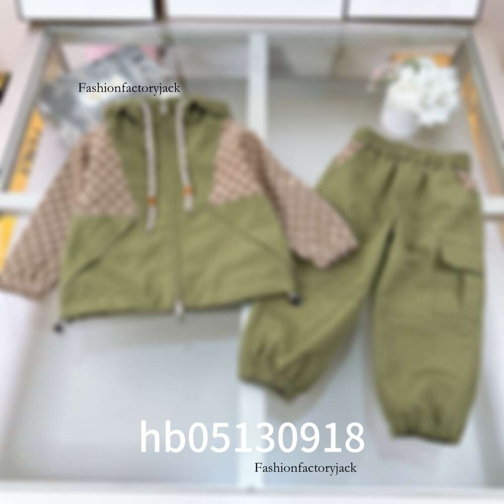 2024 Early Spring New Product Color Block Set Casual Set Pocket Zipper Inner Breathable Mesh Casual Sports Style-image-1059559633