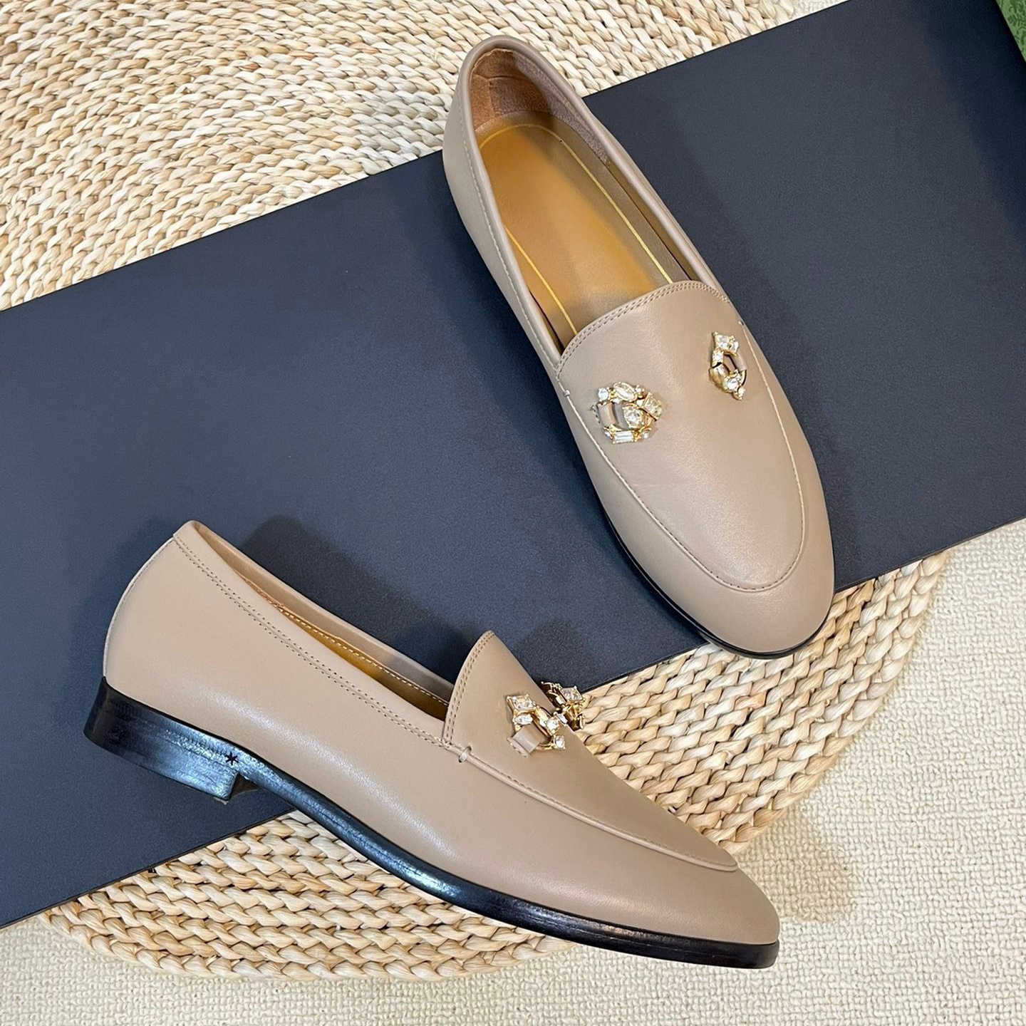 Fashion shoe women Shoes Luxury Brown Leather Shoe Black For women Fashion Casual Luxury Lether shoes-image-941939041