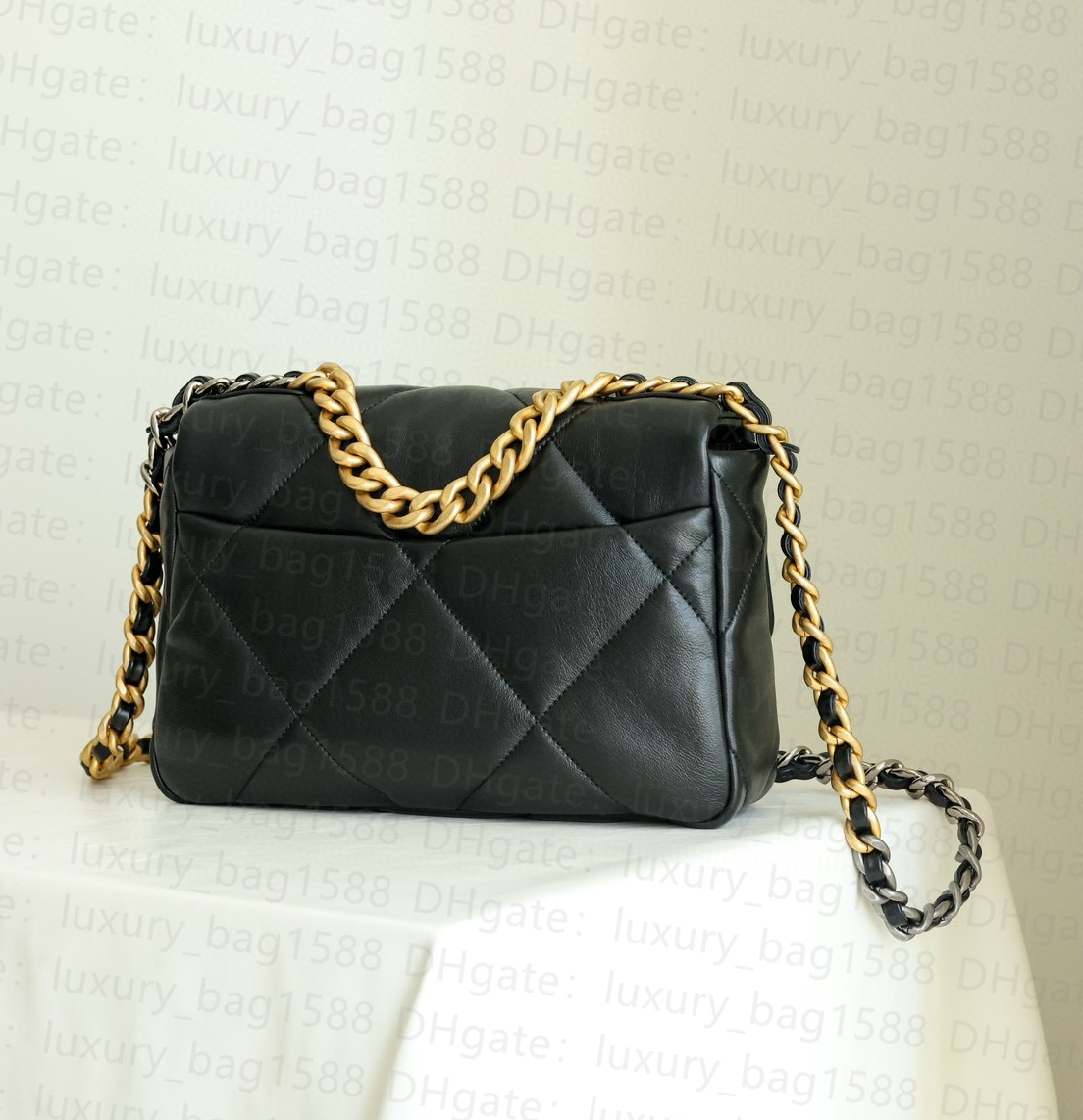 10A Top quality designer bag 19 bags 26cm lady handbag Small genuine leather shoulder bag chain bag purse wallet With box-image-942203673