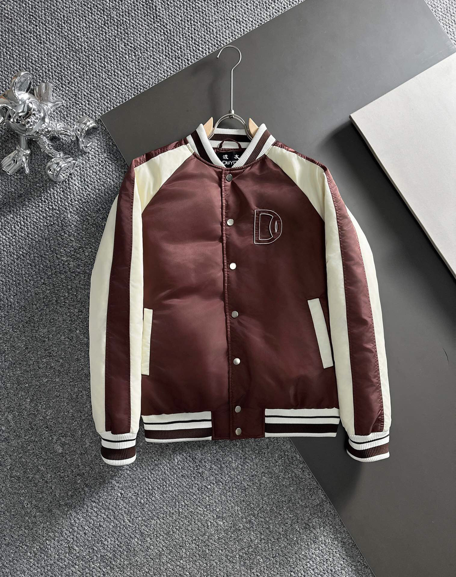 Vestes pour hommes veste de baseball de qualité extérieure de qualité hip hop manteaux de créateur brassard fashion printemps et automne 8952