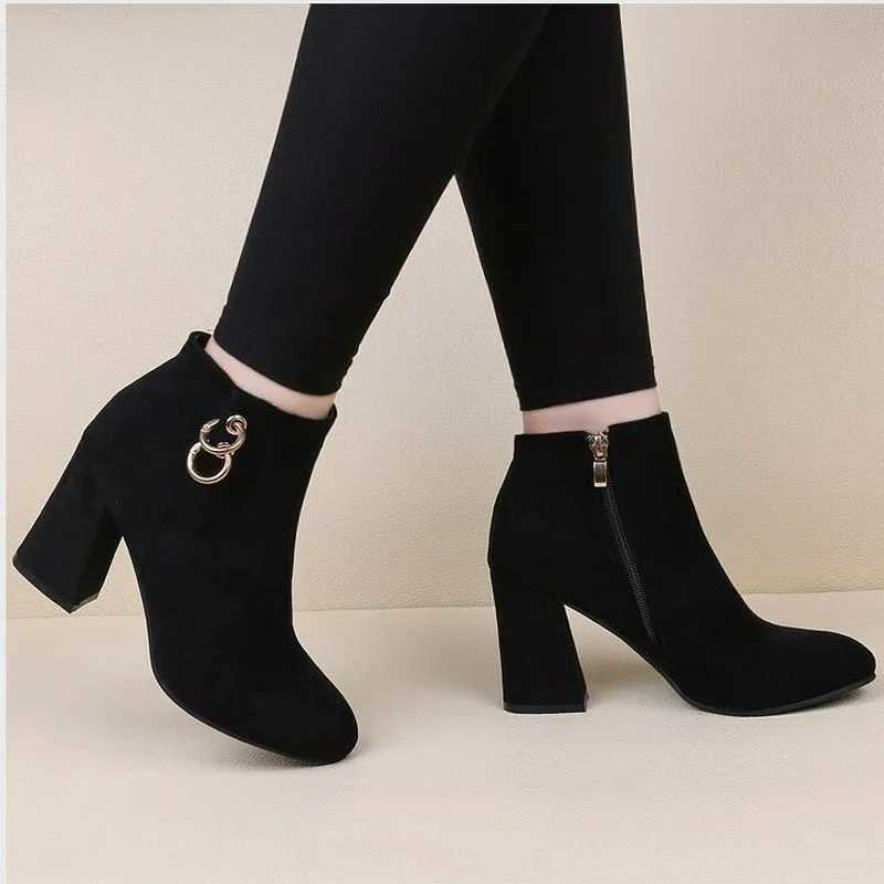 High Quality P. Warm autumn winter warm boots retro cube heel ankle boots zipper high H warm shoes large size 43 T241113