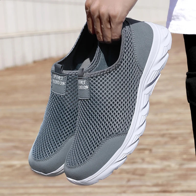 YRZL Running Shoes for Men Breathable Sports Shoes Light Weight Fashion Summer Breathable Sneakers for Men Plus Size 39-46 250821