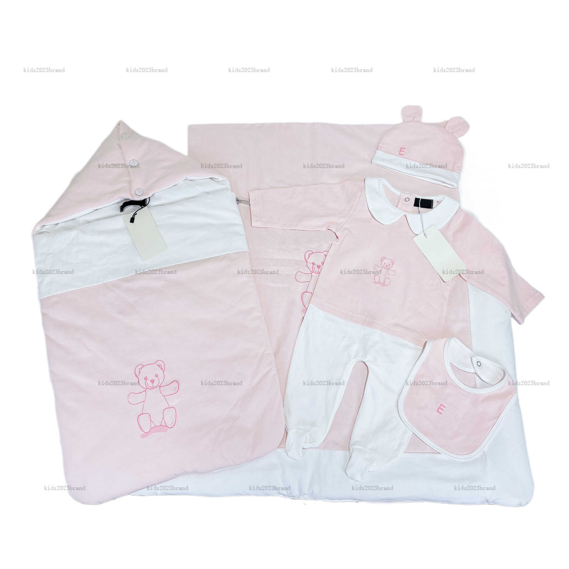 New infant jumpsuits newborn baby Crawling suit Size 52-80 CM baby Five piece set bodysuit Hat Bib Blanket Embrace a quilt-image-939939748