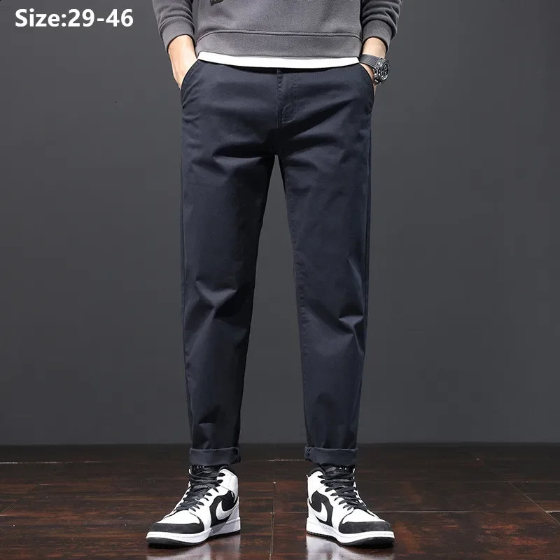 Hommes décontractés décontractés pantalon en coton lâche plus taille 44 42 40 crayon pantalon chino élastique mâle noir kaki vert costume de cost