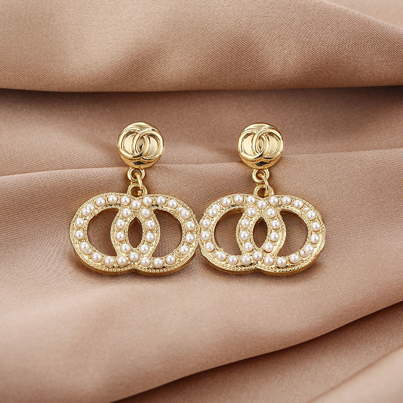 18K Gold Plated Designers Brand Earrings Designer Letter Ear Stud Women Crystal Pearl Geometric Earring for Wedding Party Jewerlry Accessories ER