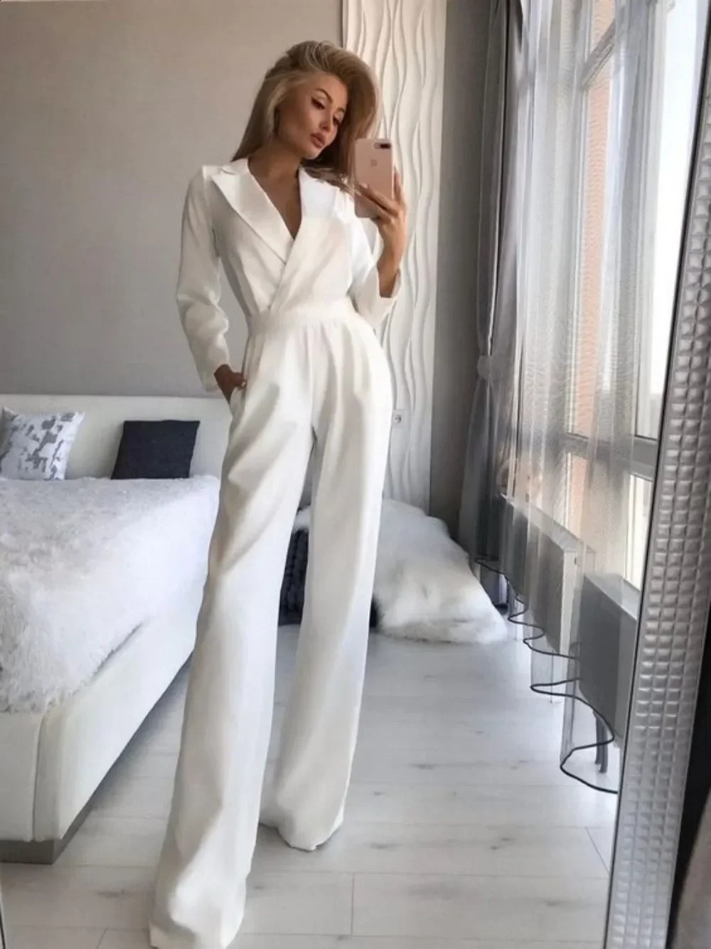 Womens fashionable solid color V-neck tight fitting formal office jumpsuit womens loose long sleeved wide leg pants elegant jumpsuit240802