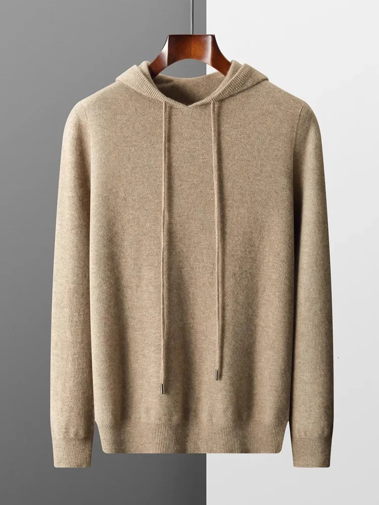 Mens onepiece ready to wear hooded sweater made of 100 Merino wool knitted suitable for autumn and winter casual with long sleeves 240806