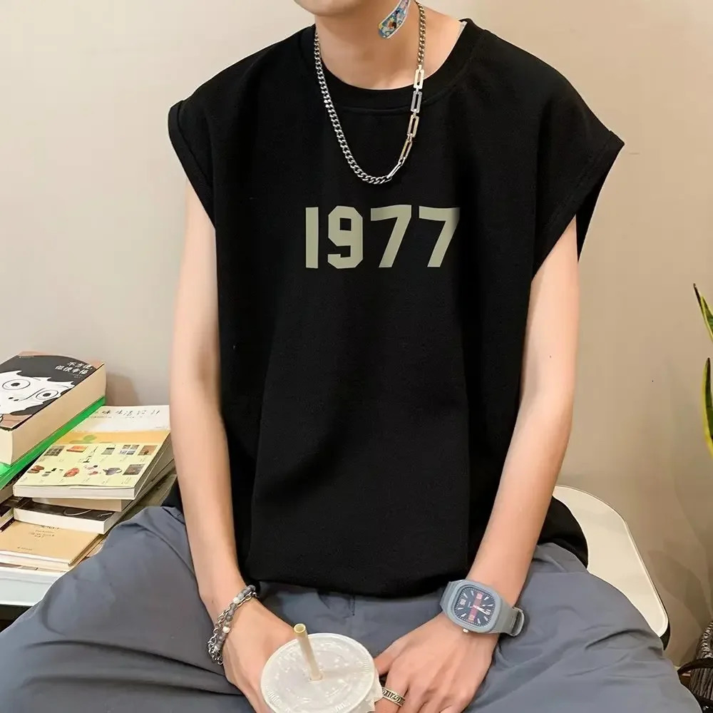 Hong Kong style creative sleeveless mens summer thin sports and fitness vest running track sweatshirt240806