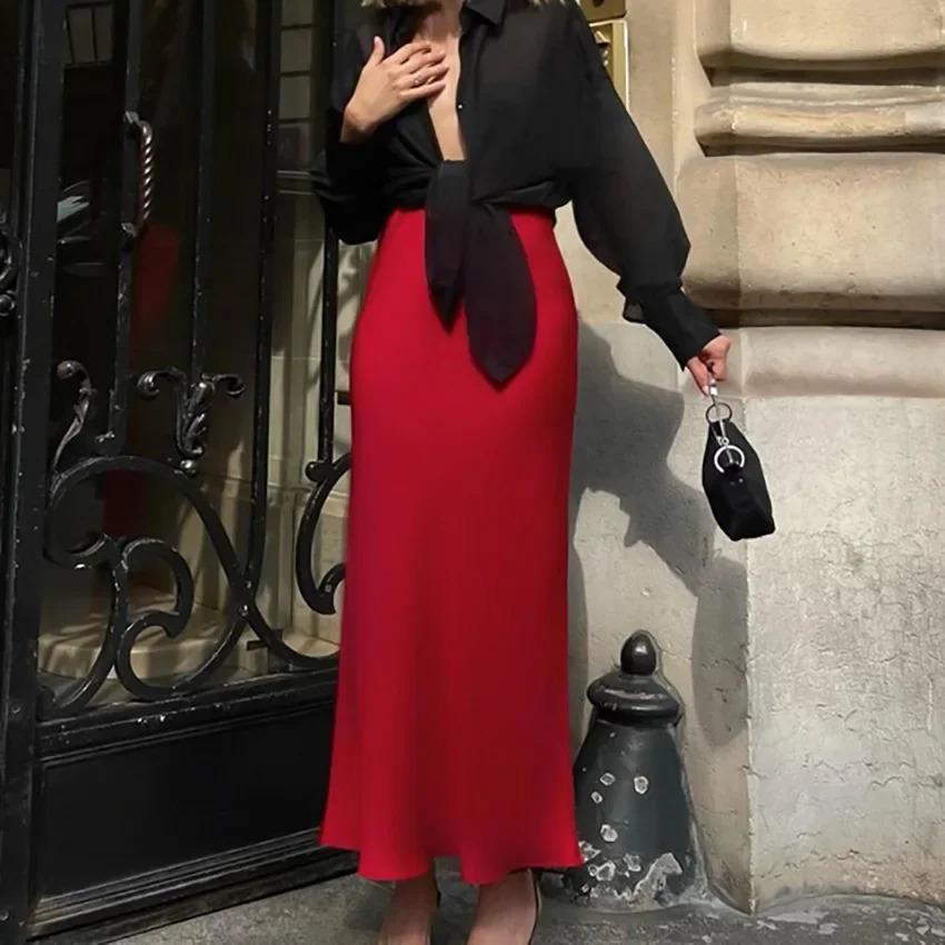 Année de printemps Jupe en satin rouge femme haut de gamme Banquet Long Robe en gros de style américain européen Joupes de queue de poisson 24080