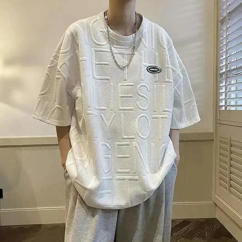 Spring mens Tshirt South Korea Harajuku casual 3D letter fashionable white Oneck top loose clothing 2023 240806