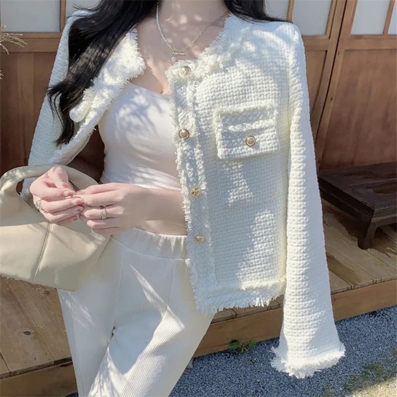 Lucyever Korean Fashion Plaid Tweed Jacket Women White Round Neck Cropped Tassel Coat Autumn Single Breasted Office Lady Outwear 240806