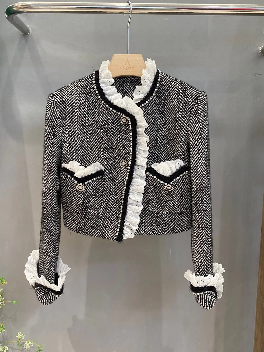 Small Fragrance Jacket for Women Lace Patchwork Tweed Coat Trendy Female Casual Short Outwear High Quality Spring and Autumn 240806