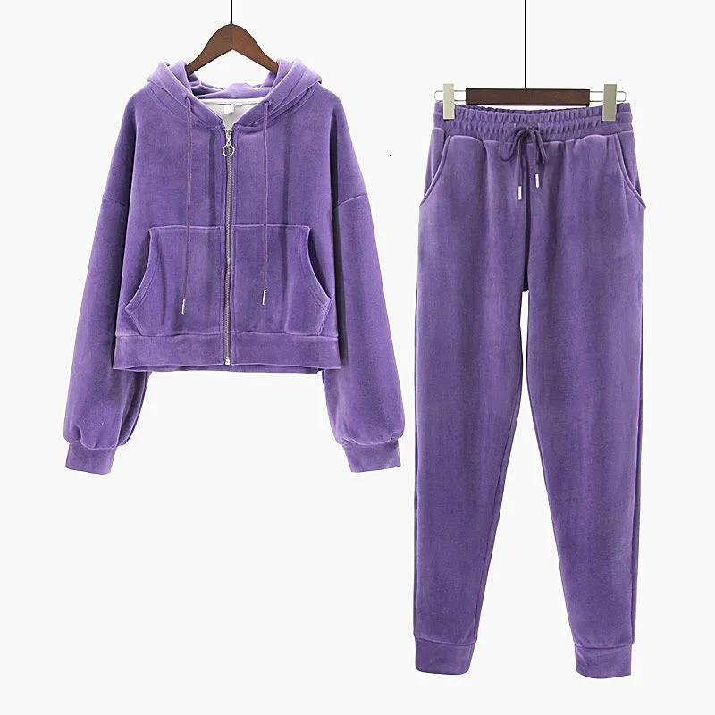 Sweater de sport en velours doré pour femmes automne et hiver petite stature en peluche de vêtements de sport décontractés ensemble en deux pièce