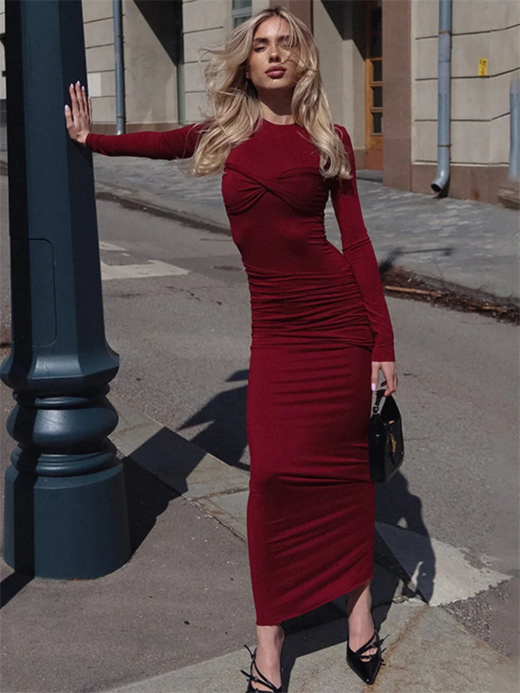 Tossy Automne Fashion plissée longue robe pour femmes hautes taies mince patchwork élégant robe robe robe femme femme maxi robe 240807