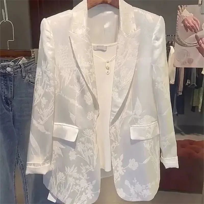 Spring Autumn Blazers Women Fashion Casual Loose Suit Jacket Ladies High-Quality Professional Ladies Blazers Female 240808