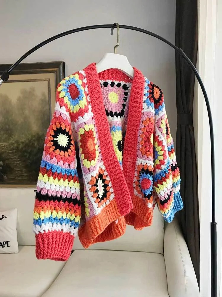 Boho Inspired carré Crochet Cardigan Femme V Cou couche tricoté Cardigan à manches longues Pull d'automne Bobo cardigan manteau 240808