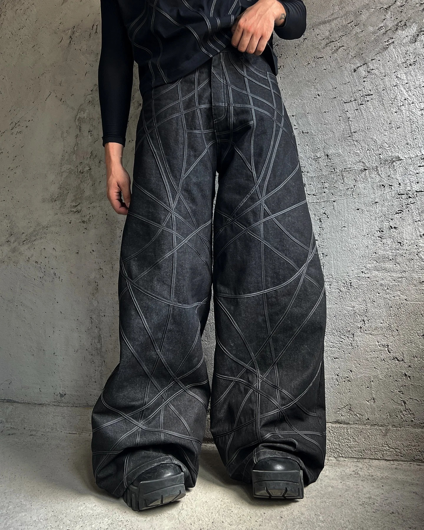 Street fashion hip-hop retro mens jeans Y2K Harajuku fashion trend clown oversized wide leg pants unisex casual loose jeans240807