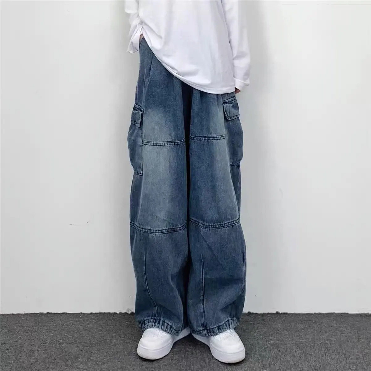 mens wide leg casual jeans fashionable large pocket jeans all season loose straight leg casual jeans classic mens style240807