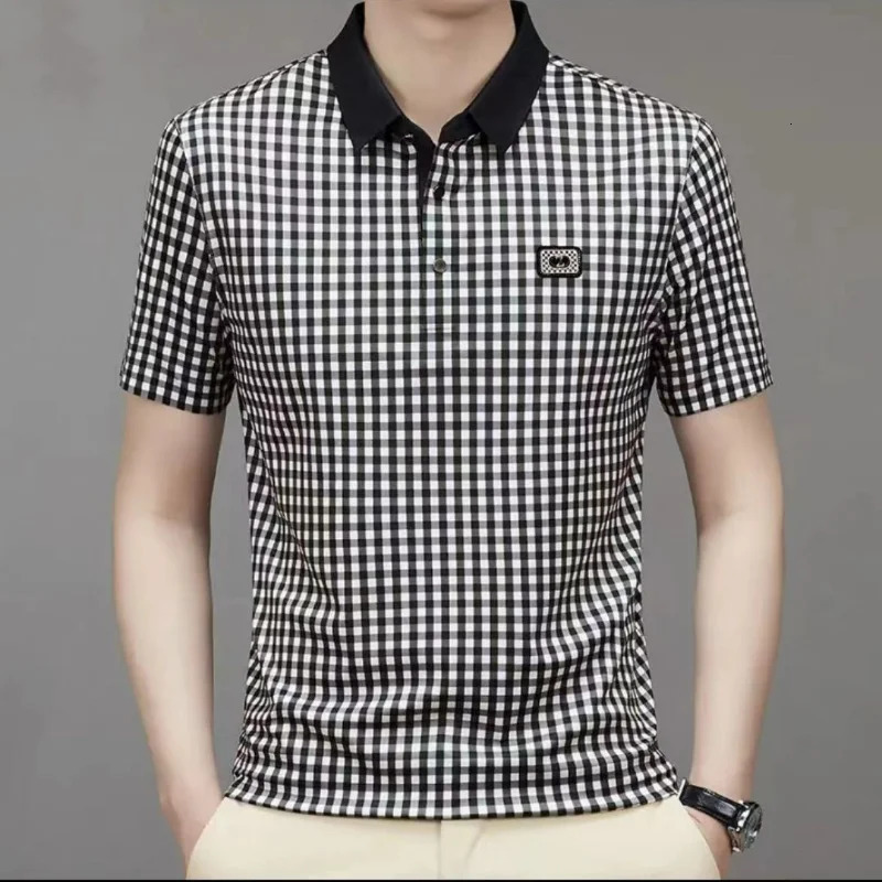 Summer mens plain short sleeved polo shirt Koreon basic street clothing fashionable mens clothing commercial social casual loose top 240807