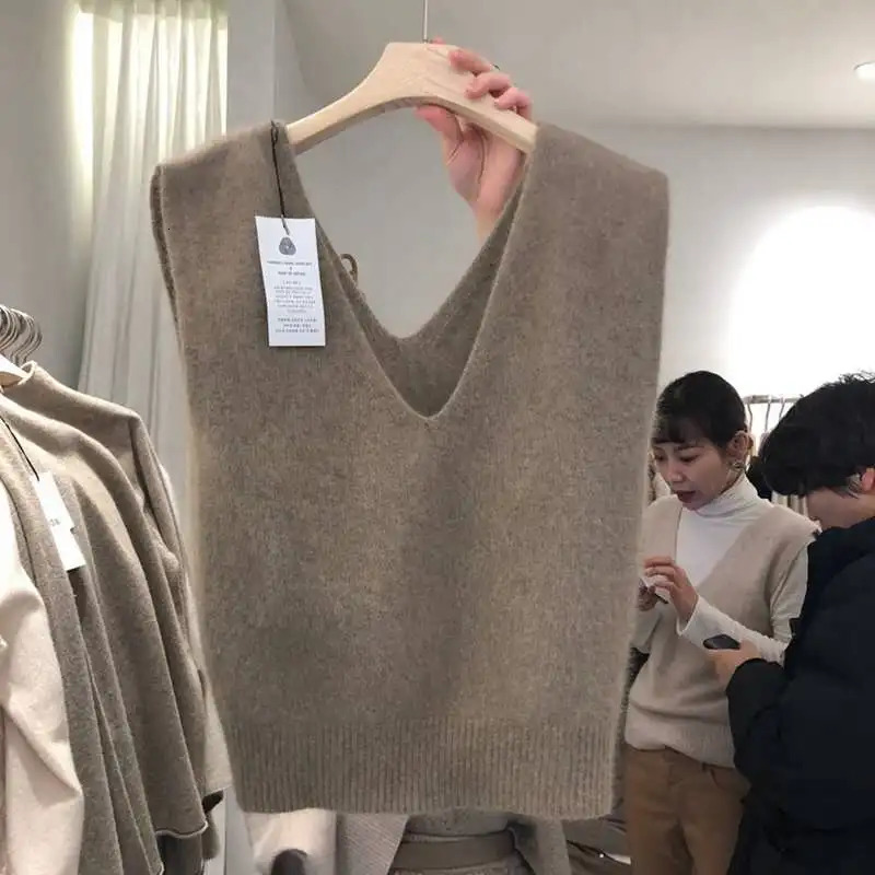 Nimorog Aijie Cashmere Sweater Women Vest Vest des dames tricus d'automne Hiver sans manches V V Fullover Coréen Viette Female Tops 240808