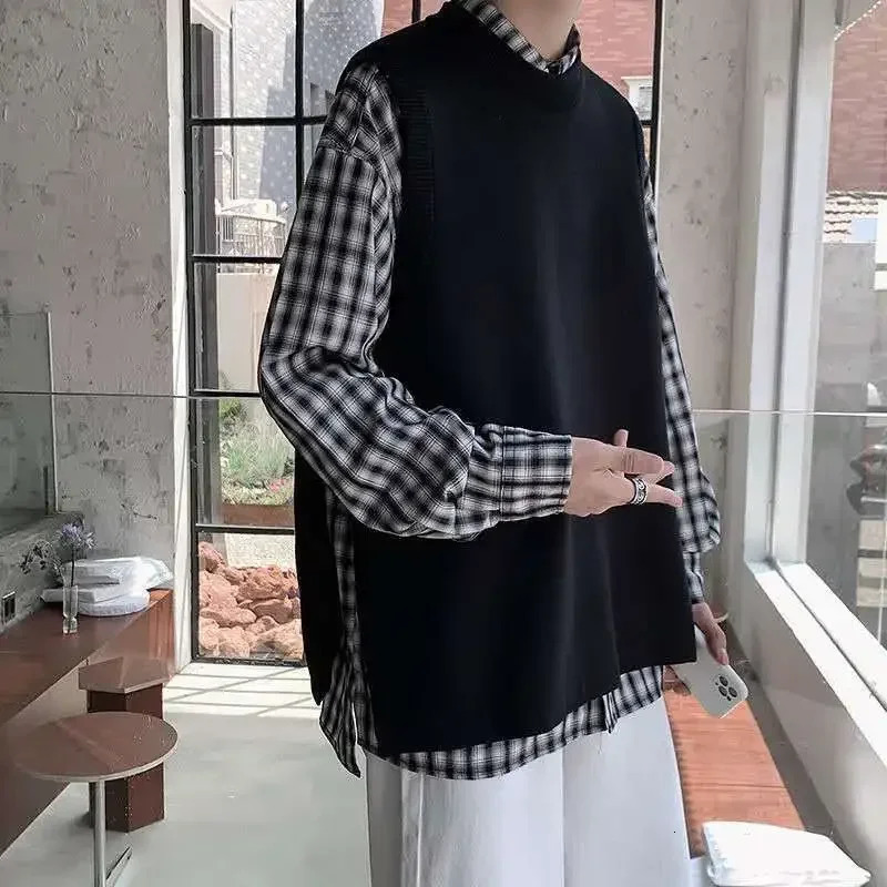 Mens clothing vest sleeveless plain knit sweater mens round neck solid color sewn waist coat Y2k retro order A 240807
