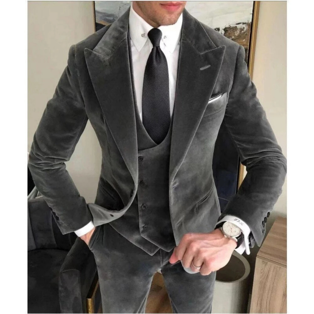 Business gray velvet jacket set wedding mens slim fit customized elegant 3piece jacketpantsvest 240807