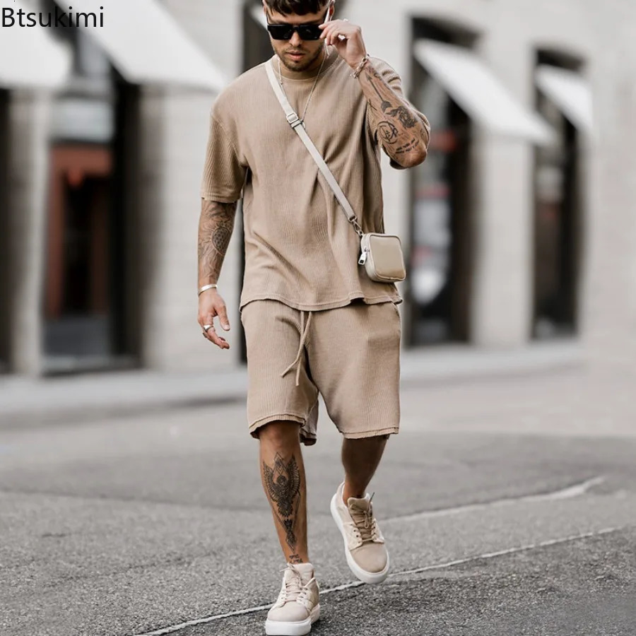 Summer hip-hop ribbed T-shirt two-piece mens trend streetwear casual solid O-neck short sleeved topshorts240807