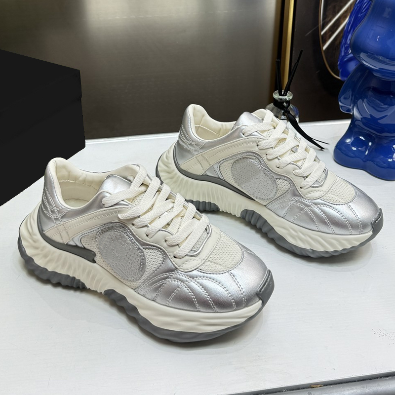 Sneakers de créateurs hommes Ripple Trainer Femmes de randonnée Chaussures à lacers à lacers Las Low Casual Casual Real Leather Metal Hardware av