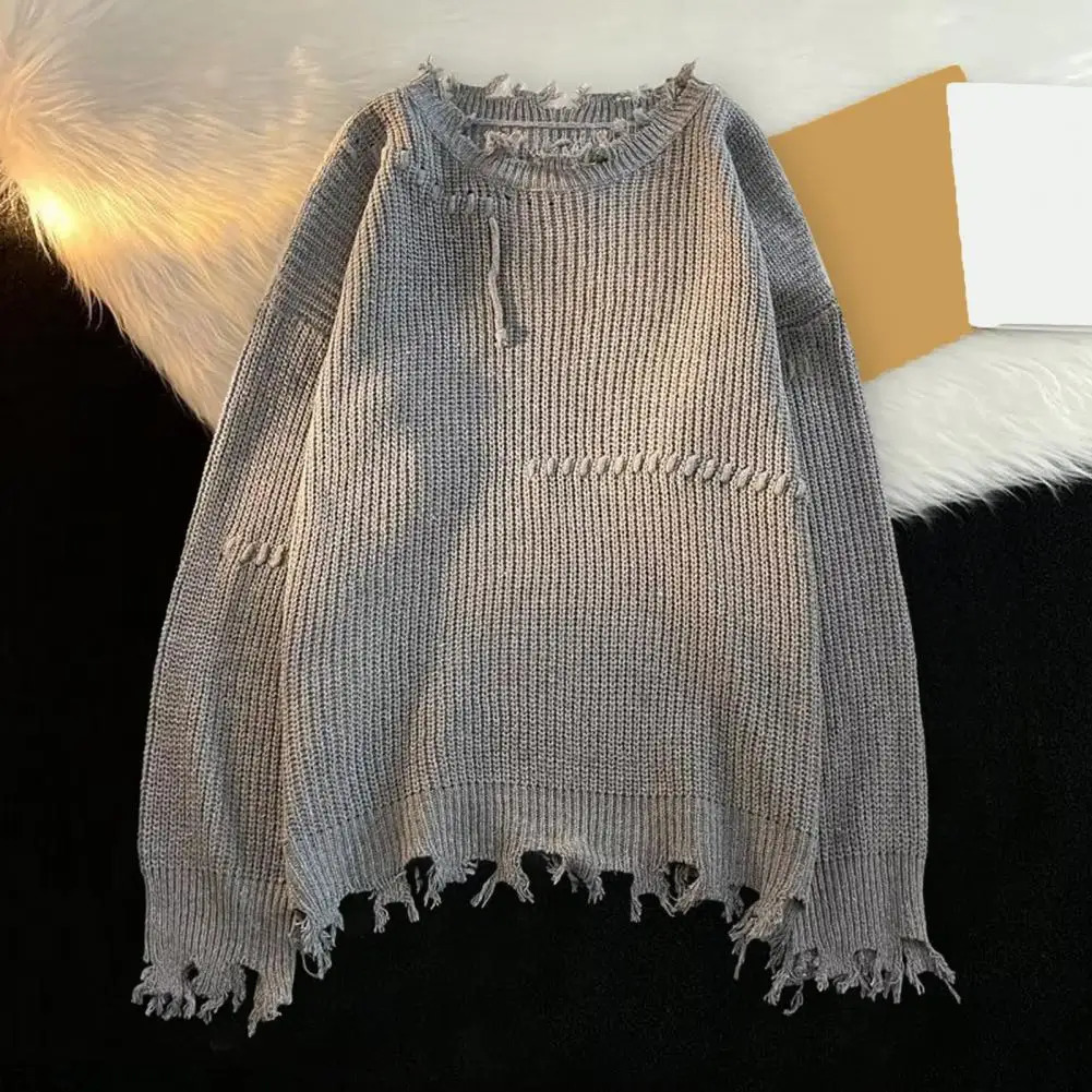 Round neck sweater mens edge tassel sweater warm knit with tear details loose fit suitable for comfortable knitting in autumn and winter240808