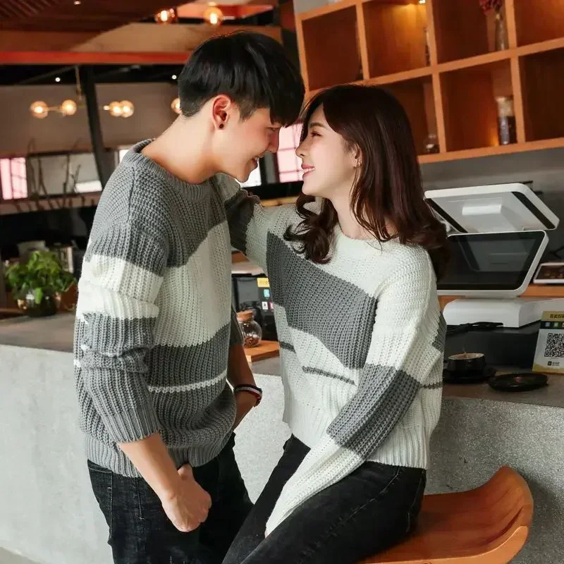Pull tricoté pour hommes veste pour hommes veste veste à glissière blanche couple d'épissage ensemble de vêtements d'automne coréens coréens laid