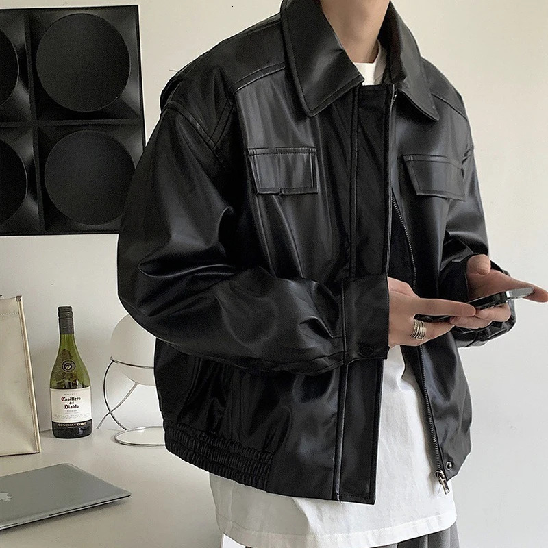 Mens casual textured PU leather jacket with street zipper lapel long sleeved retro jacket pocket 2024 model240808