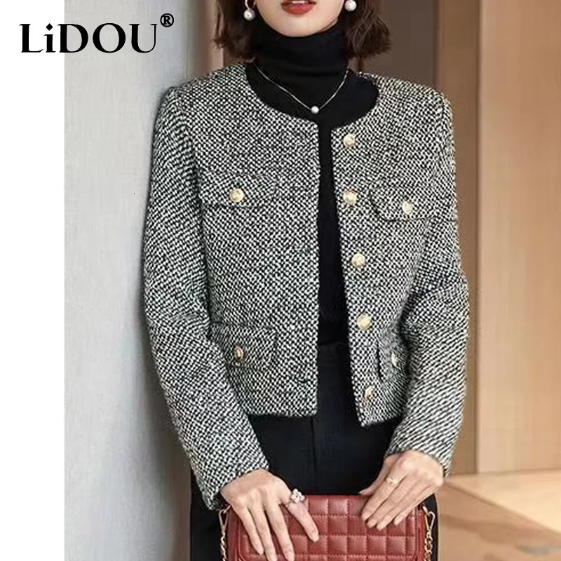 Spring Autumn Solid Color Round Neck Long Sleeve Patchwork Button Jacket Women Fashion Elegant Vintage All-match Coat 240809
