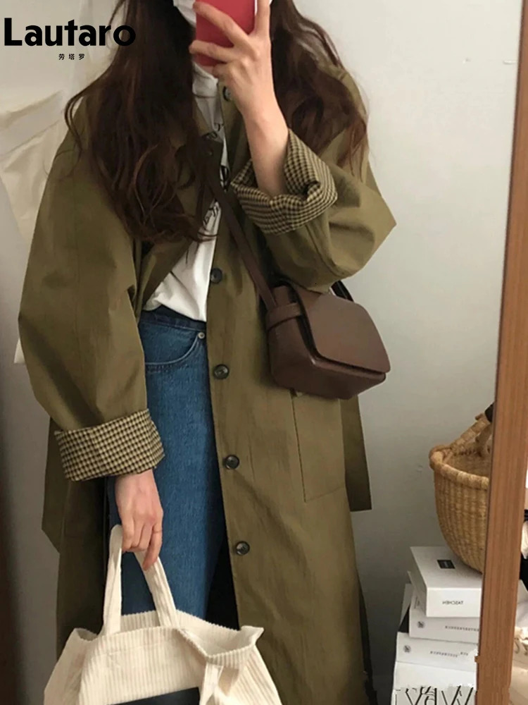 Lautaro Spring Autumn Long Loose Casual Chic Trench Coat for Women Turn-down Collar Pockets Single Breasted Korean Fashion 240809