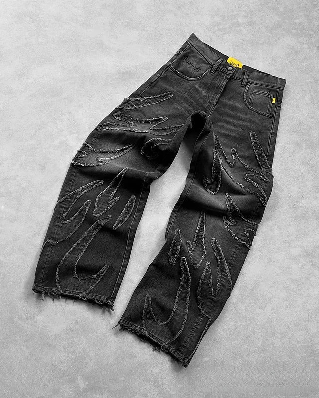 Streetwear Retro Jeans Y2K Vêtements Homme Punk Hip Hop Broderie en difficulté Pantalon noir Boule Boule haute