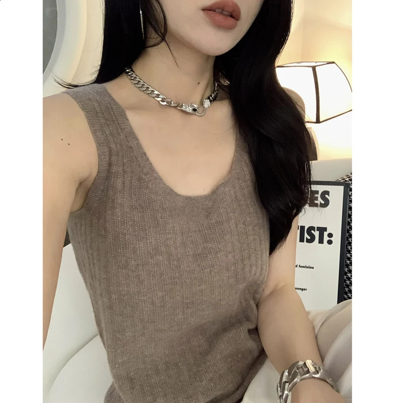 Arrival Pure Merino Wool T-Shirt Womens Sweater Vest Sleeveless O-Neck Pullover High Elasticity Slim Fitting Knitted Jumper 240810