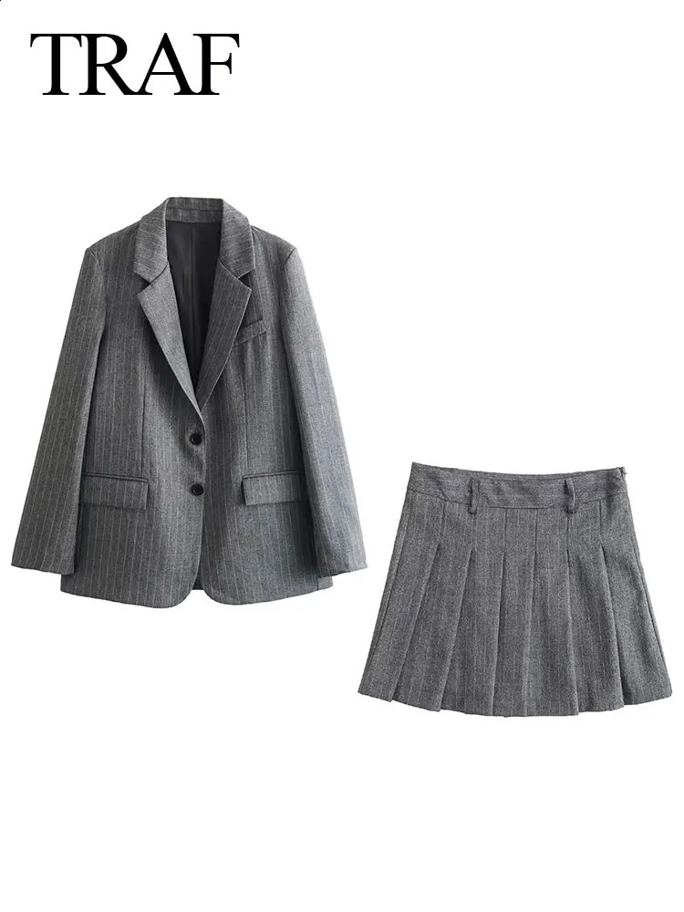 TRAF Spring Womens Fashion Grey 2-piece Set Womens Knitted Pocket Ultra Thin Jacket CoatZipper Versatile Womens Mini Skirt 240907