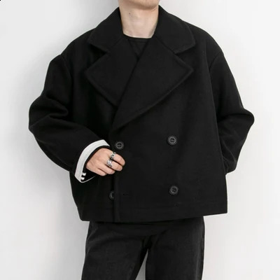 Mens long sleeved casual short autumn and winter styles thick warm loose double breasted wool coat mens trend 240809