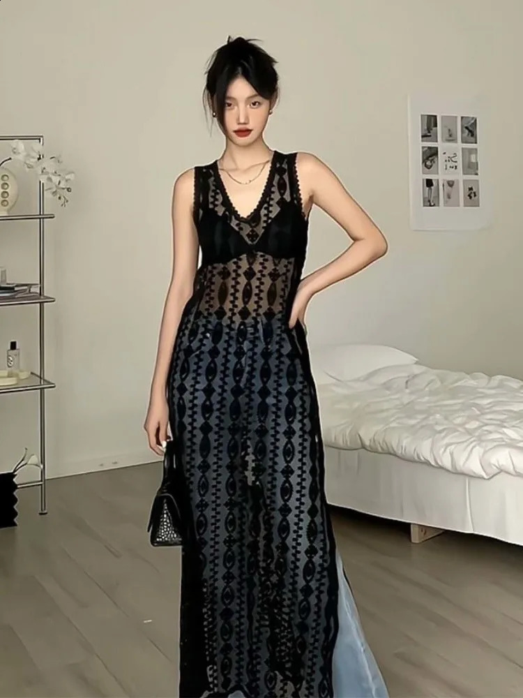 Houzhou Sexy Vintage en dentelle Robes de chars Voir à travers les femmes d'été sans manches robes maxi maxi couverture de plage y2k robe longue