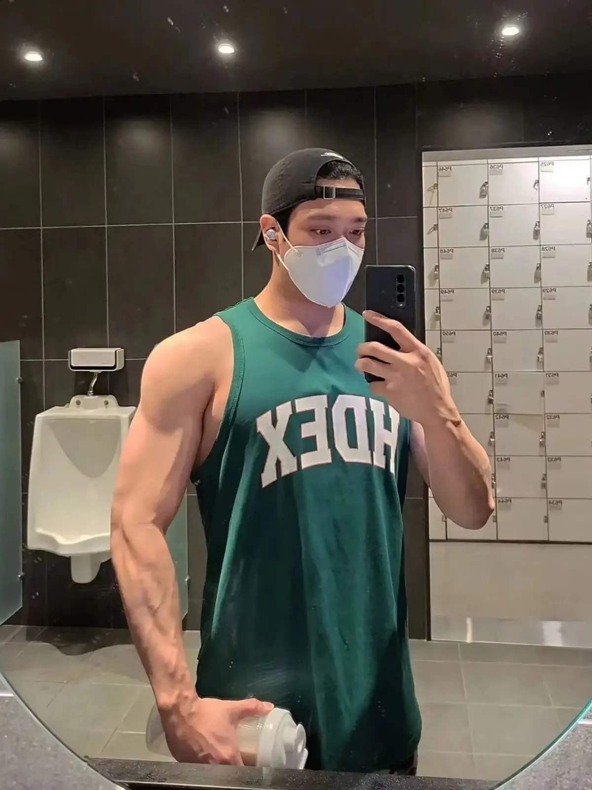 Mens Sports Trend Fitness Tank Top Summer Loose Sleeveless T-shirt Running Kam Shoulder Student Basketball Training Clothes 240810