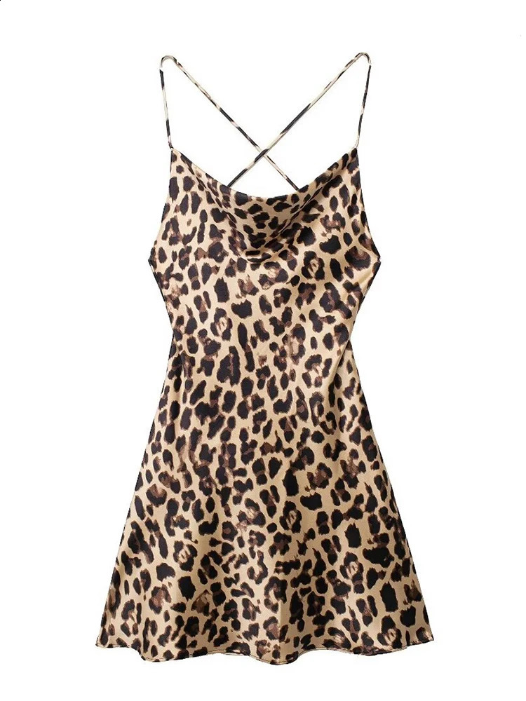 TRAF Womens Summer Sexy Leopard Print Dresses Hip Backless Halter Strapless Backless Mini Dresses Party Fashion Dresses 240810
