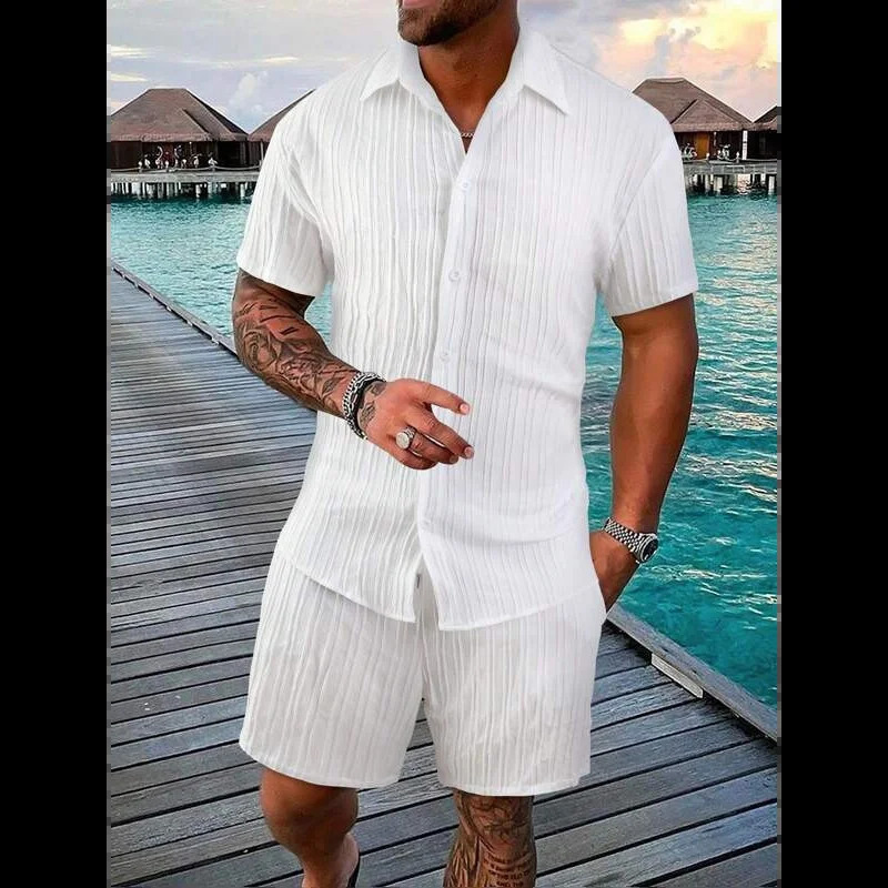 Fashionable mens solid color striped short sleeved shirt set casual short sleeved beach set240810