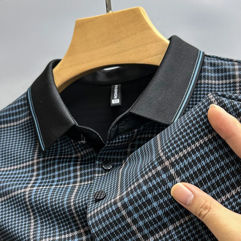 Ice Silk Short Sleeve TShirt Mens Summer ThinAntiwrinkle Cool Shirt Collar Plaid Print High End Business Casual POLO 240819