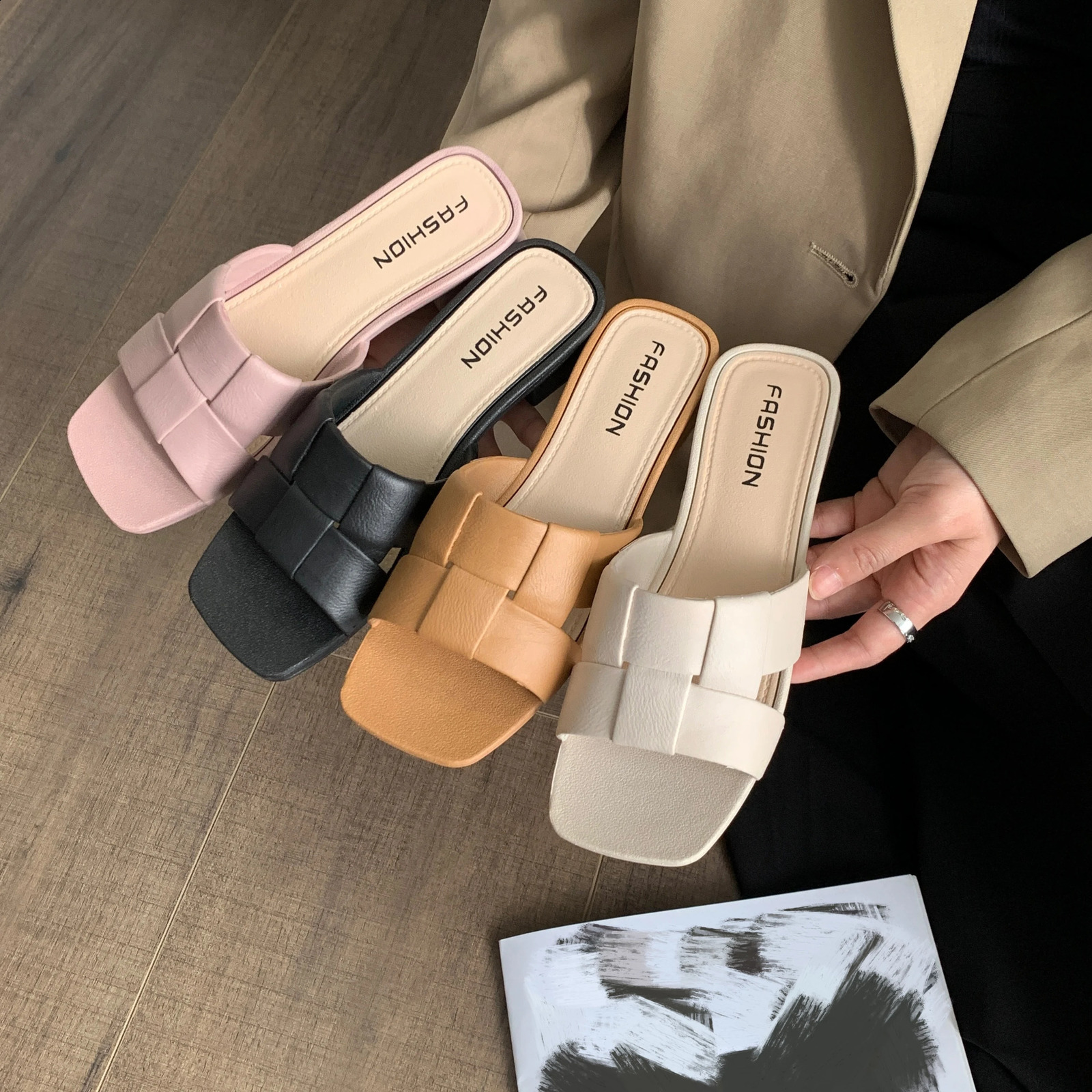 Womens Summer PVC Outdoor Wear Casual Solid Color Chunky Sandals Fashion Beach Slippers 240809