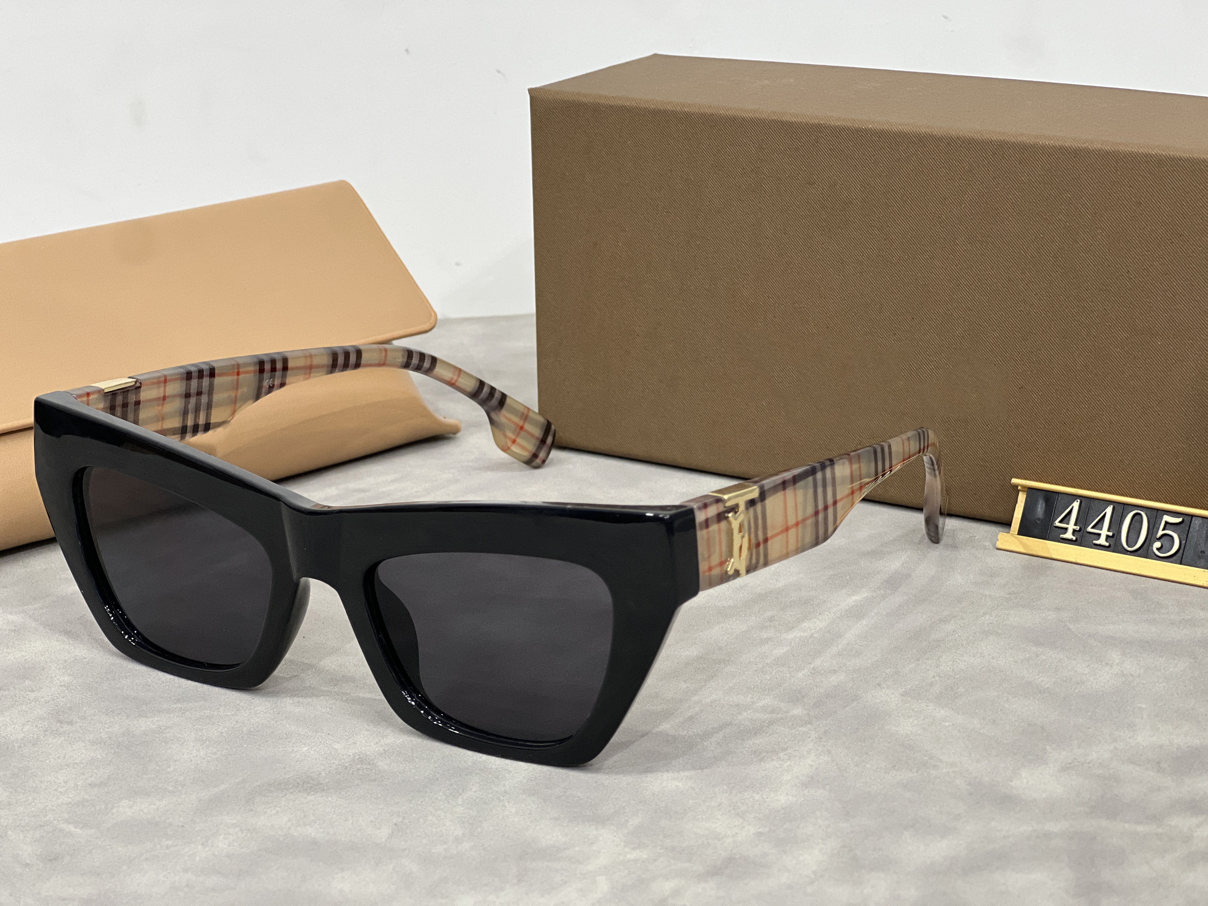 Brand designer sunglasses for men and women luxurious classic fashion outdoor leisure PC frame driving beach UV protection, UV400 gift box gift